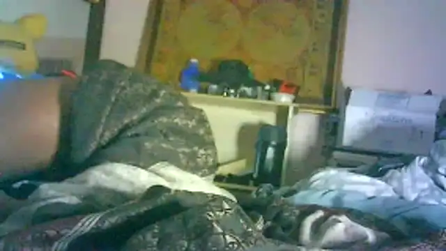 ON3YOULLN3VER_FIR3 webcam