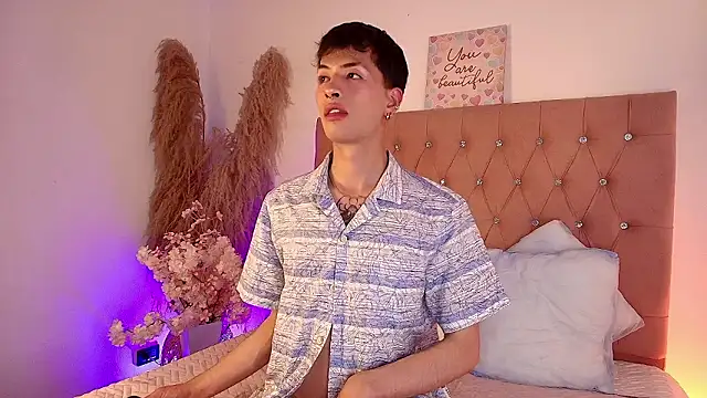 ozoriodany (M twink) - Naked