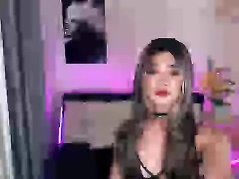 HeavenlyHugeCock webcam