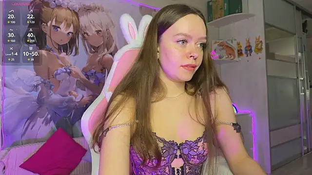 CheekySashaCharm webcam