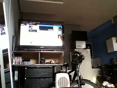 slutviki - Slutviki's free webcam