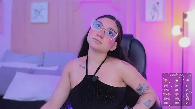 lucy_neil - Lucy_neil's free webcam