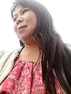 lusy-00 - Lusy-00's free webcam