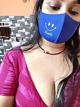 Webcam Model (naughty_nataasa)  is live.Free join now!