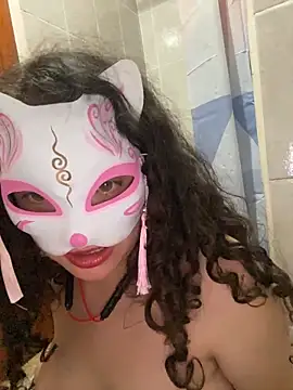 lucy_yupisweet - Lucy_YupiSweet's free webcam