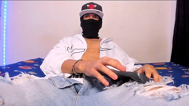 samuel_suarez - Samuel_Suarez's free webcam