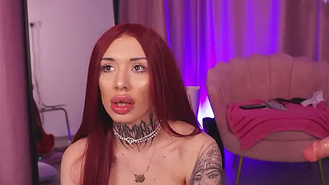 CassandraFoxy webcam