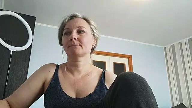 edithmanning - EdithManning's free webcam - UK Sex Cams