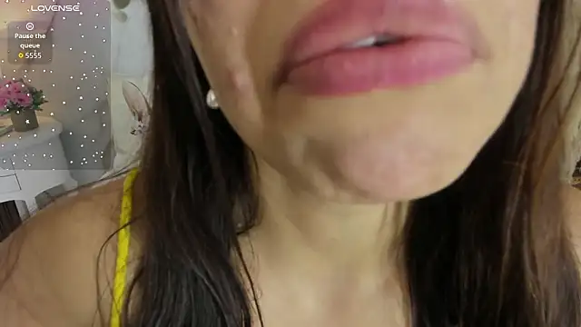 hannahill69 - Hannahill69's free webcam