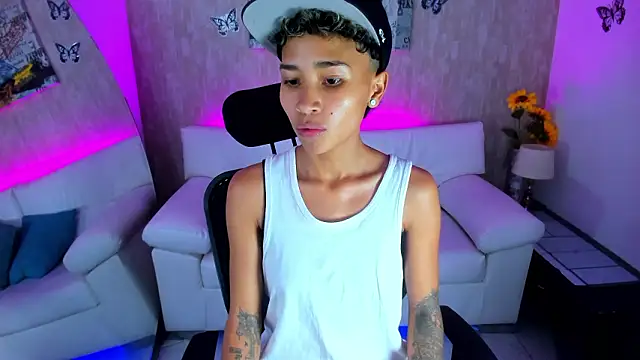 nova_sex01 - Nova_sex01's free webcam - UK Sex Cams