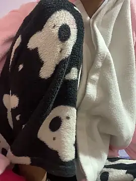 Webcam Model (Sandhya_77)  is live.Free join now!