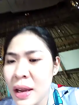 lin-kute98 - Lin-kute98's free webcam