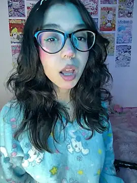 valen-foxx1 - Valen-Foxx1's free webcam - UK Sex Cams