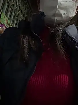 yanina120 - YANINA120's free webcam