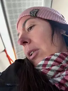 eveangelll - Eveangelll's free webcam