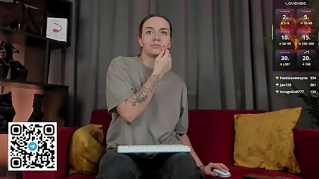 melody_sol - Melody_sol's free webcam