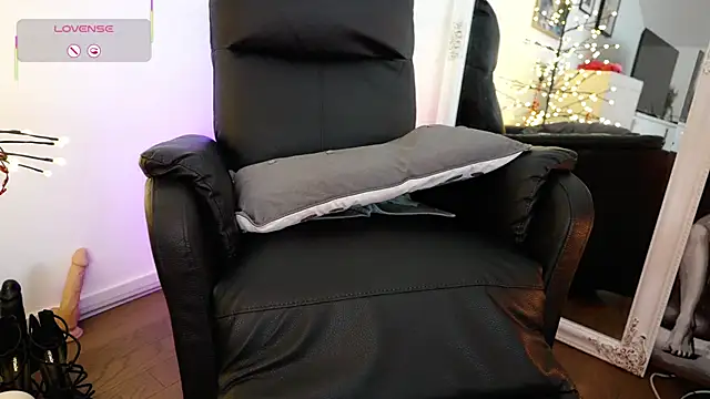 GingerAleMILF webcam