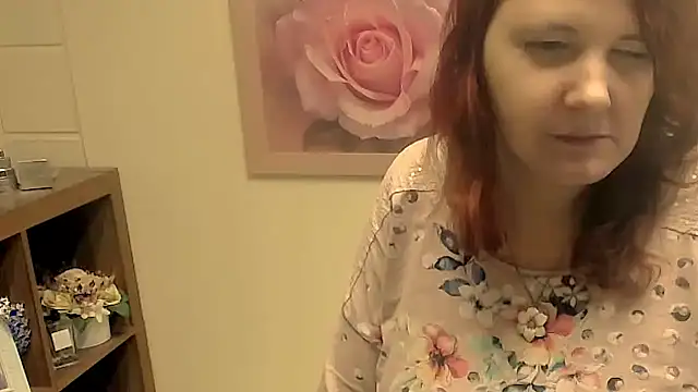 twobigsuns - TwoBigSuns's free webcam