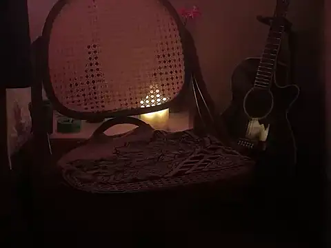 WarmSound Live Webcam on Stripchat