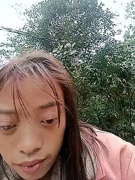 llomayy-love - Llomayy-love's free webcam