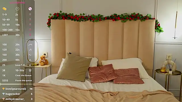 adoracortes - AdoraCortes's free webcam