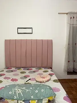 GabrielaZuluaga webcam