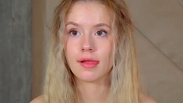 MilanaBalmain webcam