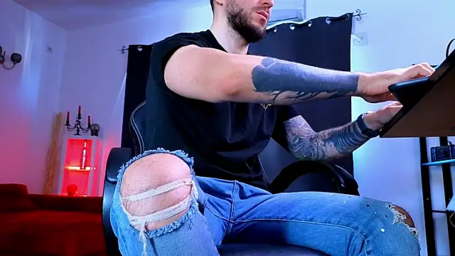 mightyaaron66 (M young) - 𖤐🔥 parTy Time ,House parTy  !  💨𖤐