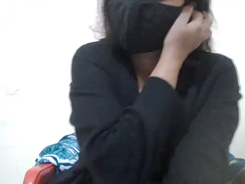 Little_toy_girl webcam