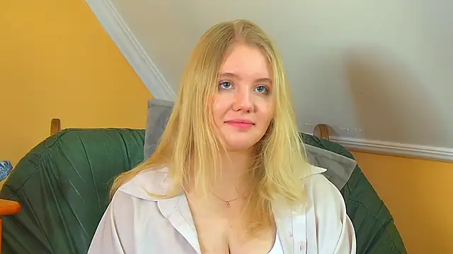 emilyevanse - EmilyEvanse's free webcam