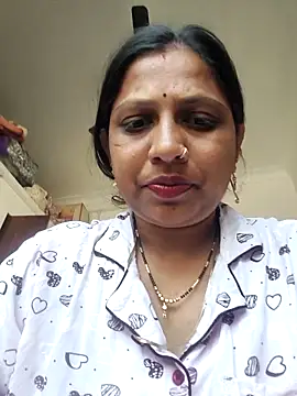 cute-girl01 - Cute-girl01's free webcam