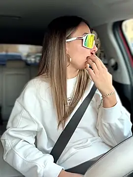 wonder_kari - Wonder_Kari's free webcam