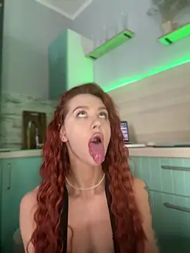 littlefox___ - LittleFox___'s free webcam