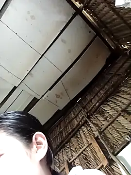 lin-kute98 - Lin-kute98's free webcam