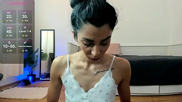 reneevoss - ReneeVoss's free webcam