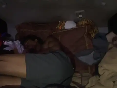 SlimeCrownzOut5 webcam