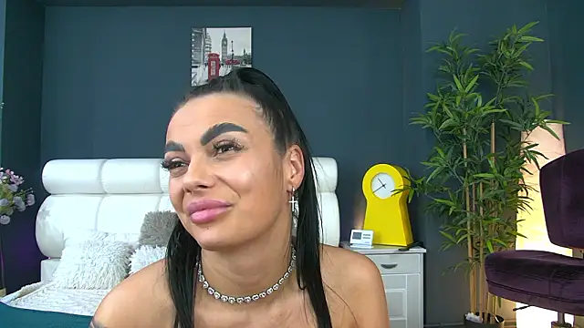 nikkystyle (F young) - Ruin my make up 🤭+ 5 min toy