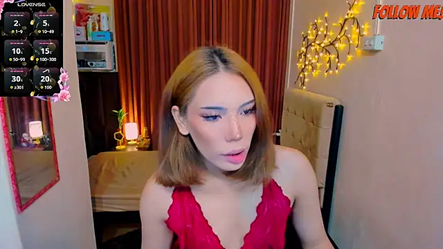 Mystic_HugeDeity_Cock webcam