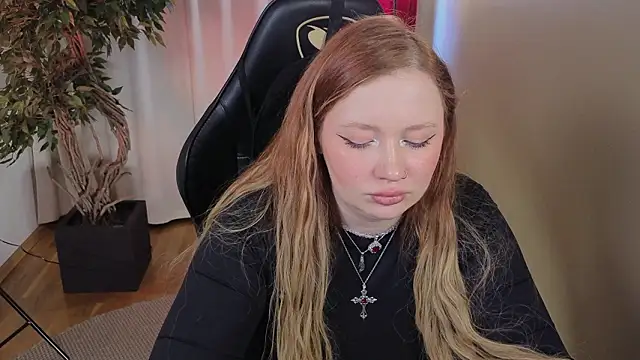 carolina_elf - Carolina_elf's free webcam