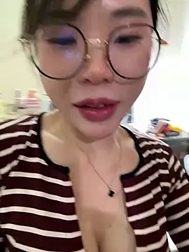 cana5522 Live Webcam on Stripchat