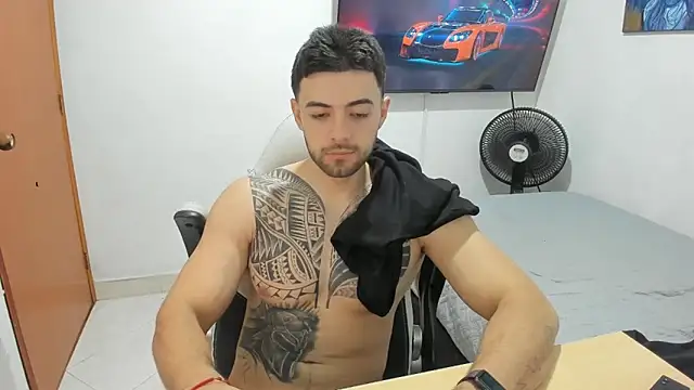 jackpit7 - Jackpit7's free webcam - UK Sex Cams