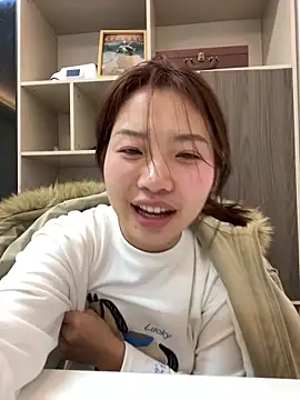 美女GYYoo在线直播