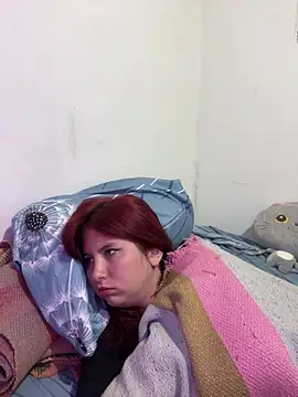 Caroline_red webcam