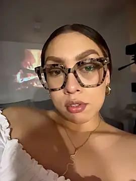 im_sophiie (G young) - naked dance