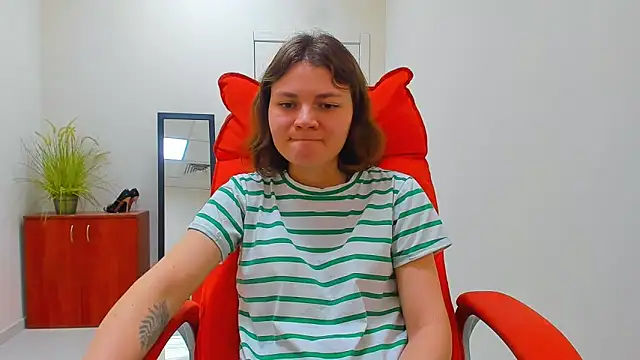 stella-maers - Stella-Maers's free webcam - UK Sex Cams