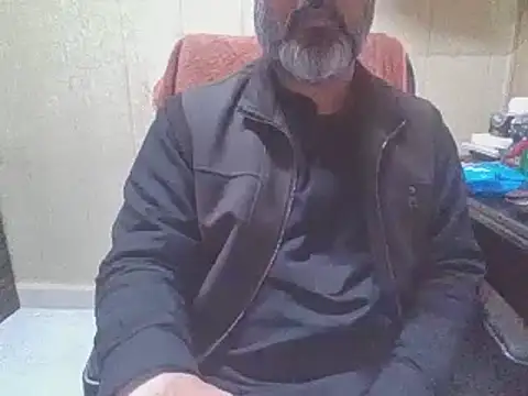 hairymaster95 webcam