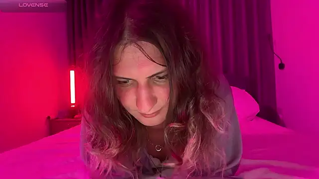 AlicePinkhead webcam