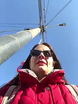 natakitten (F milf) - Panties off in public/on bus