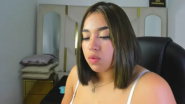 IsabellRodriguez18 webcam