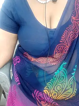 Tamil_aishu09 webcam